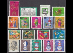 Federal Republic of Germany BRD nice Lot MNH Stamps in sets (65423