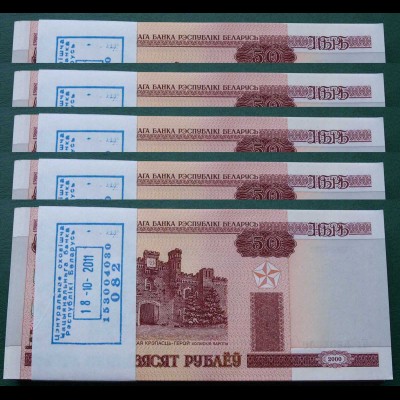 Weißrussland - Belarus 5 Stück BUNDLE á 100 Stück á 50 Rubel 2000 UNC Pick 25a